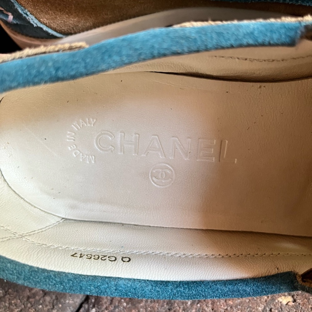 Chanel Loafers suede two tone size 7.5 - Picture 6 of 7